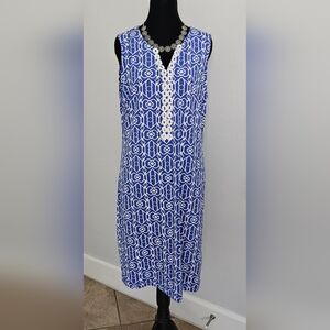 Sunsets & Sweet Tea Blue White Print Shift Dress M Preppy Coastal Sleeveless